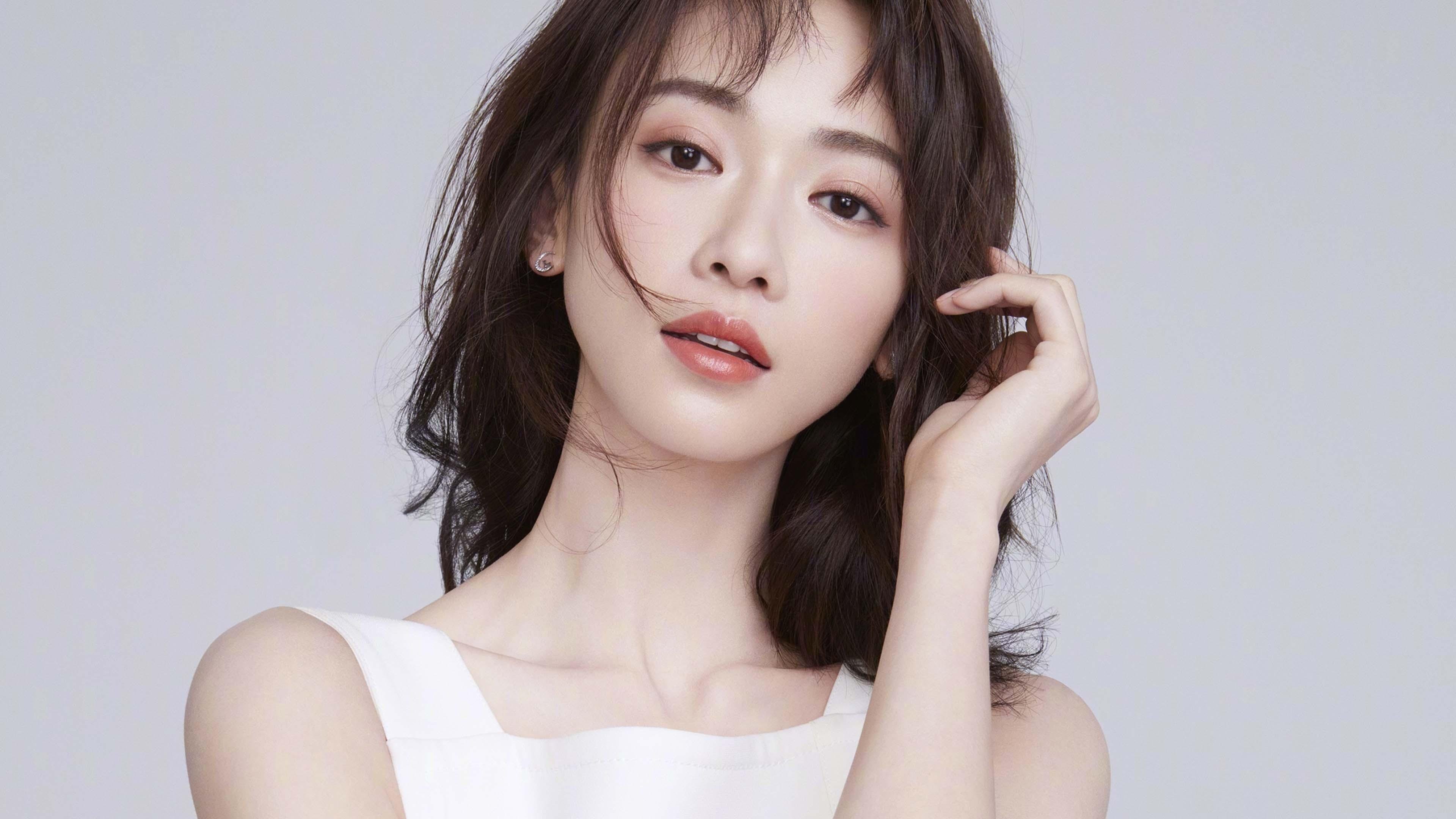 爱游戏app下载-巴西队风雨中胜利 南美足球再现巅峰，巴西足球队视频