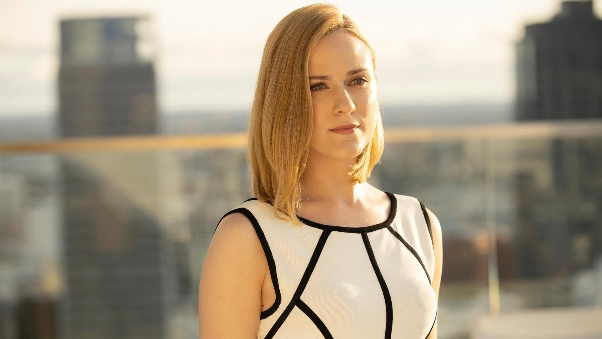 AYX体育-摩南哥遭遇比分惨败，球队表现不佳，摩纳哥老板直言不会阻碍球员转会曼联!