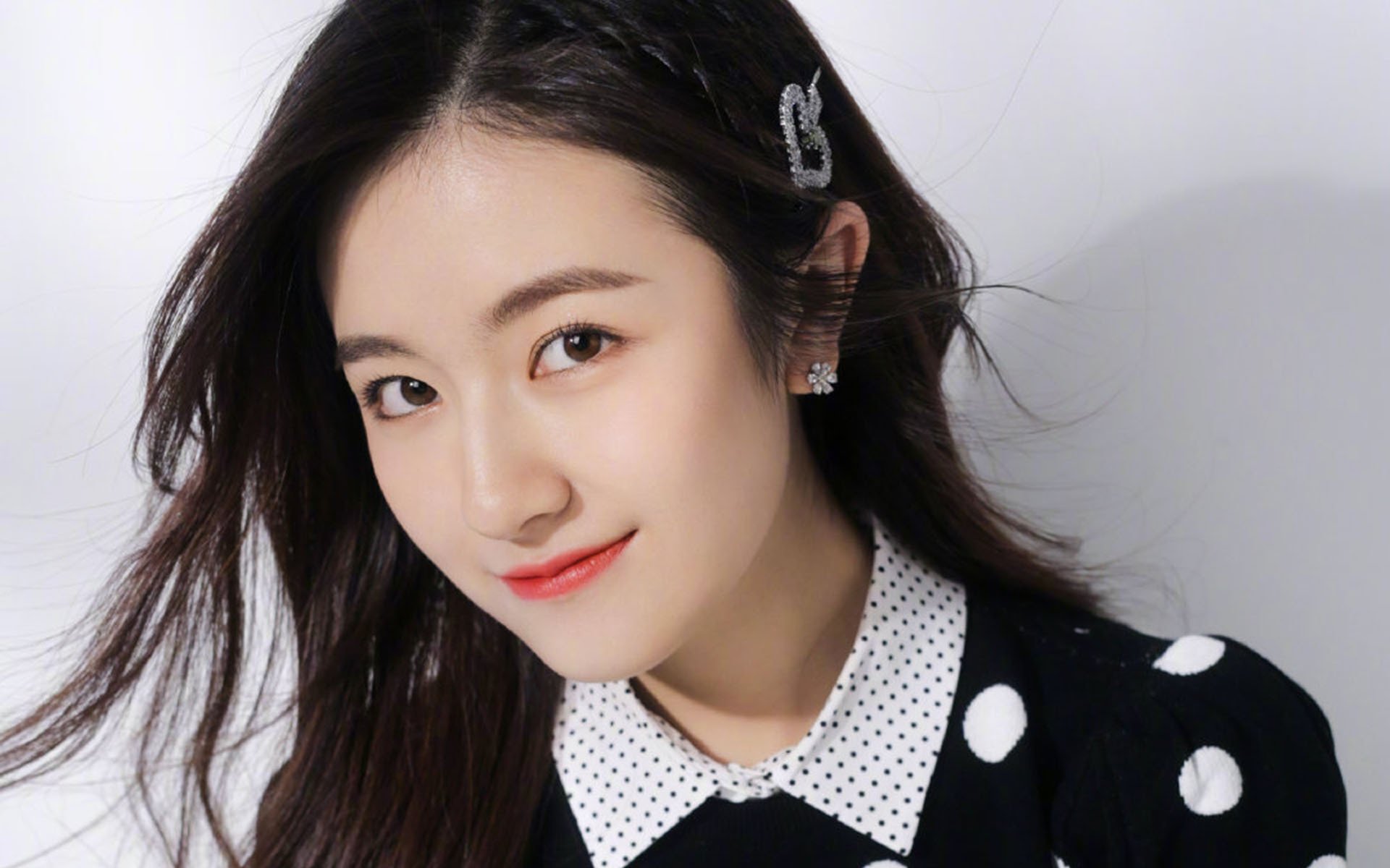 队伍们如何通过团结合作在足球比赛中获胜？，足球团结合作、互相配合