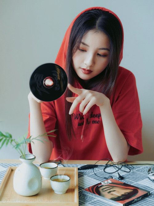 100米自选手转身动作速度对比,百米转机