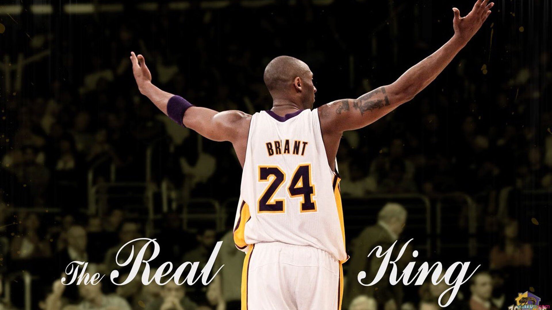 爱游戏体育APP下载-中学生篮球联赛东部赛区开赛，湖南队爆冷击败种子队，湖南省中学生篮球比赛